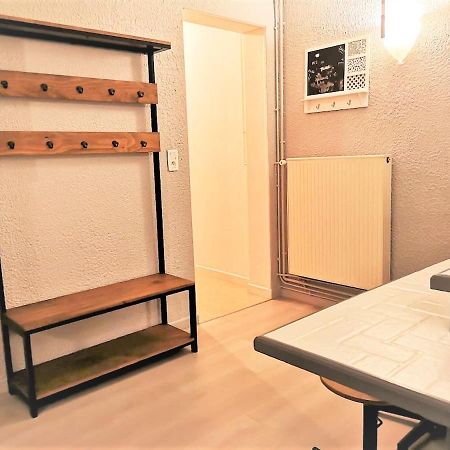 Greyhound - Grand Appartement Centre-Ville 수아송 외부 사진