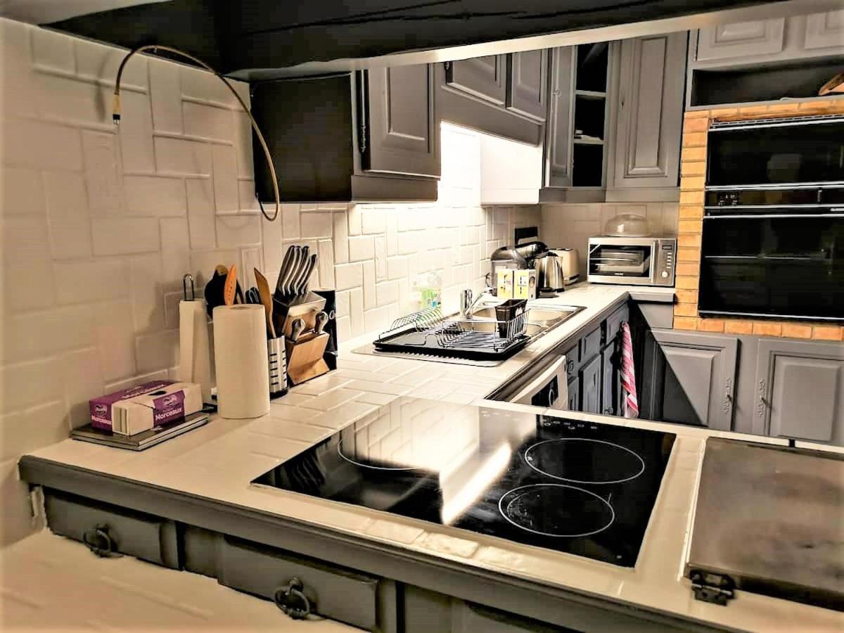 Greyhound - Grand Appartement Centre-Ville 수아송 외부 사진